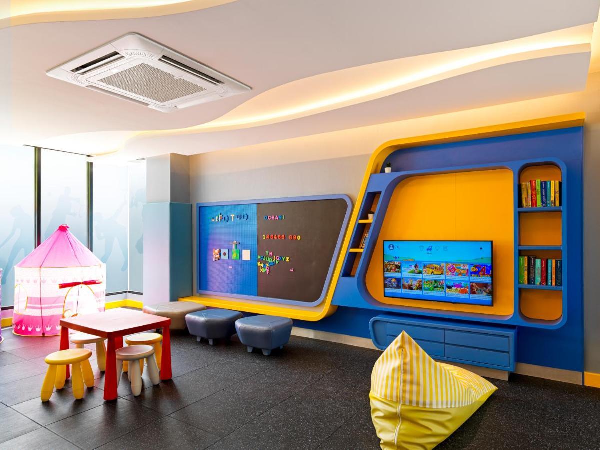 The Oceanic Sportel Phuket - Sha Extra Plus Exterior photo A children's room at the hospital