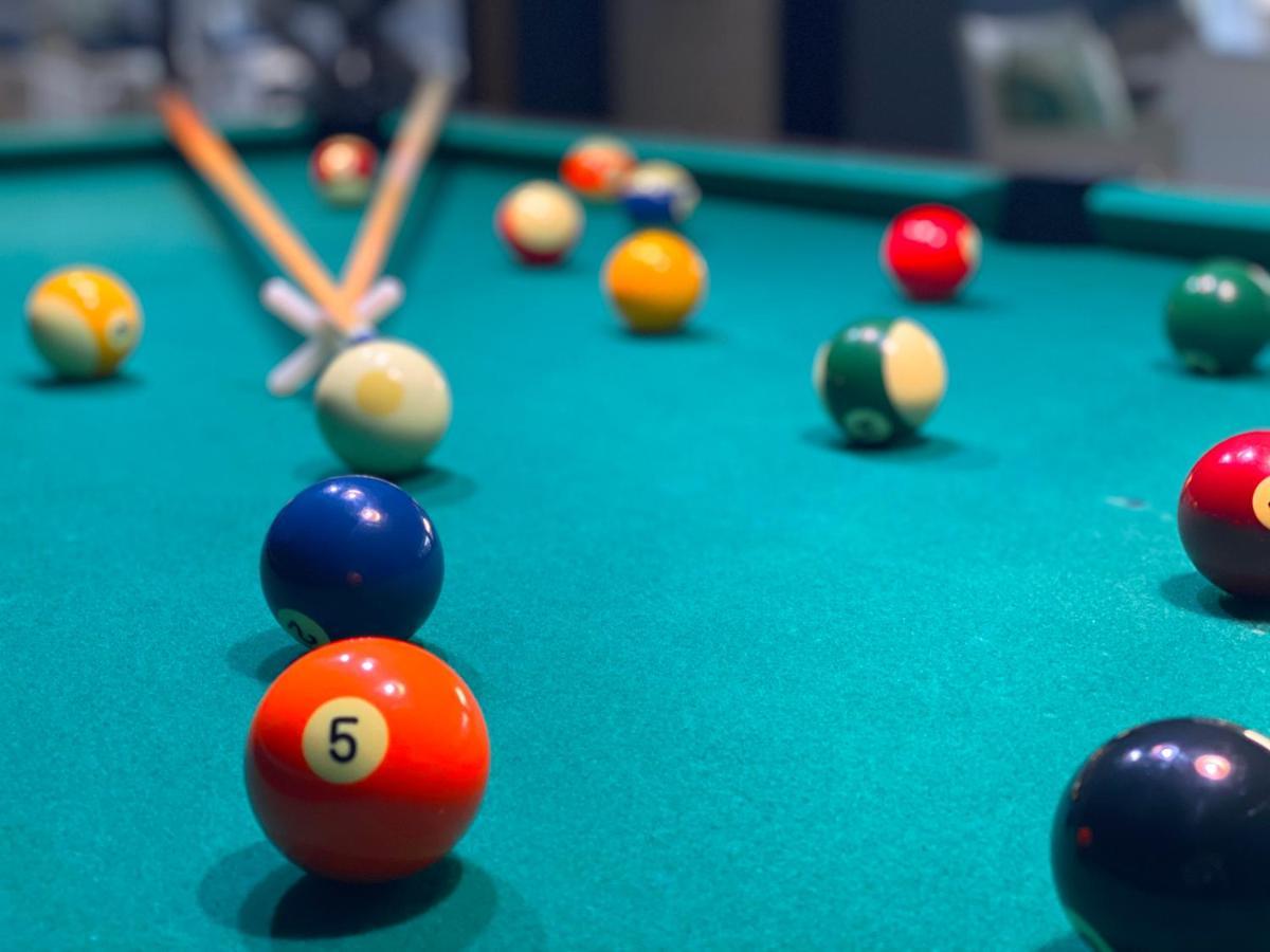 The Oceanic Sportel Phuket - Sha Extra Plus Exterior photo Pool table