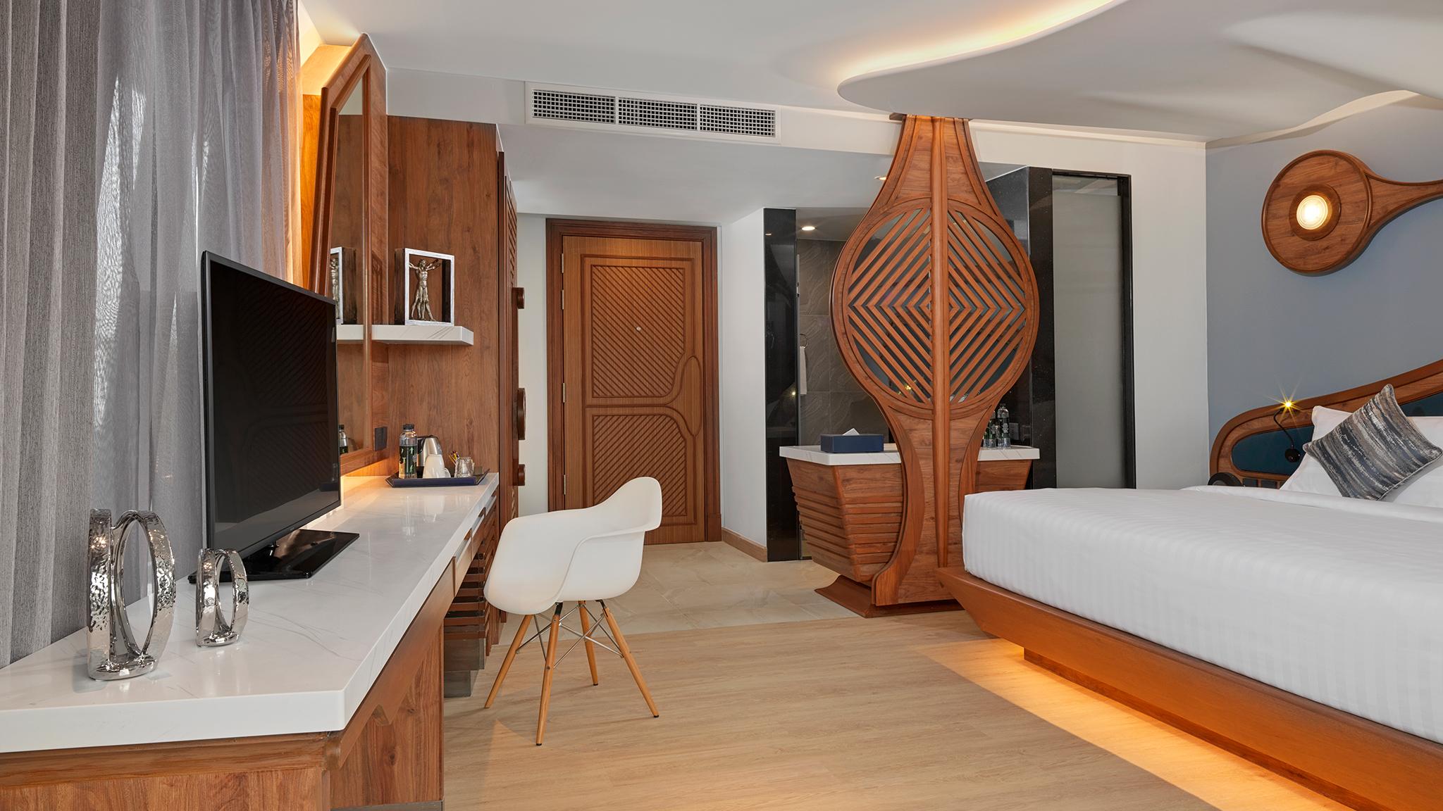 The Oceanic Sportel Phuket - Sha Extra Plus Exterior photo Deluxe Room